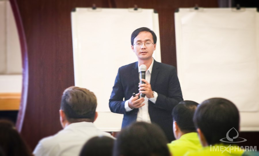 Đại biểu chia sẻ kinh nghiệm tại sự kiện “Cùng nhau tỏa sáng” trong Đại hội