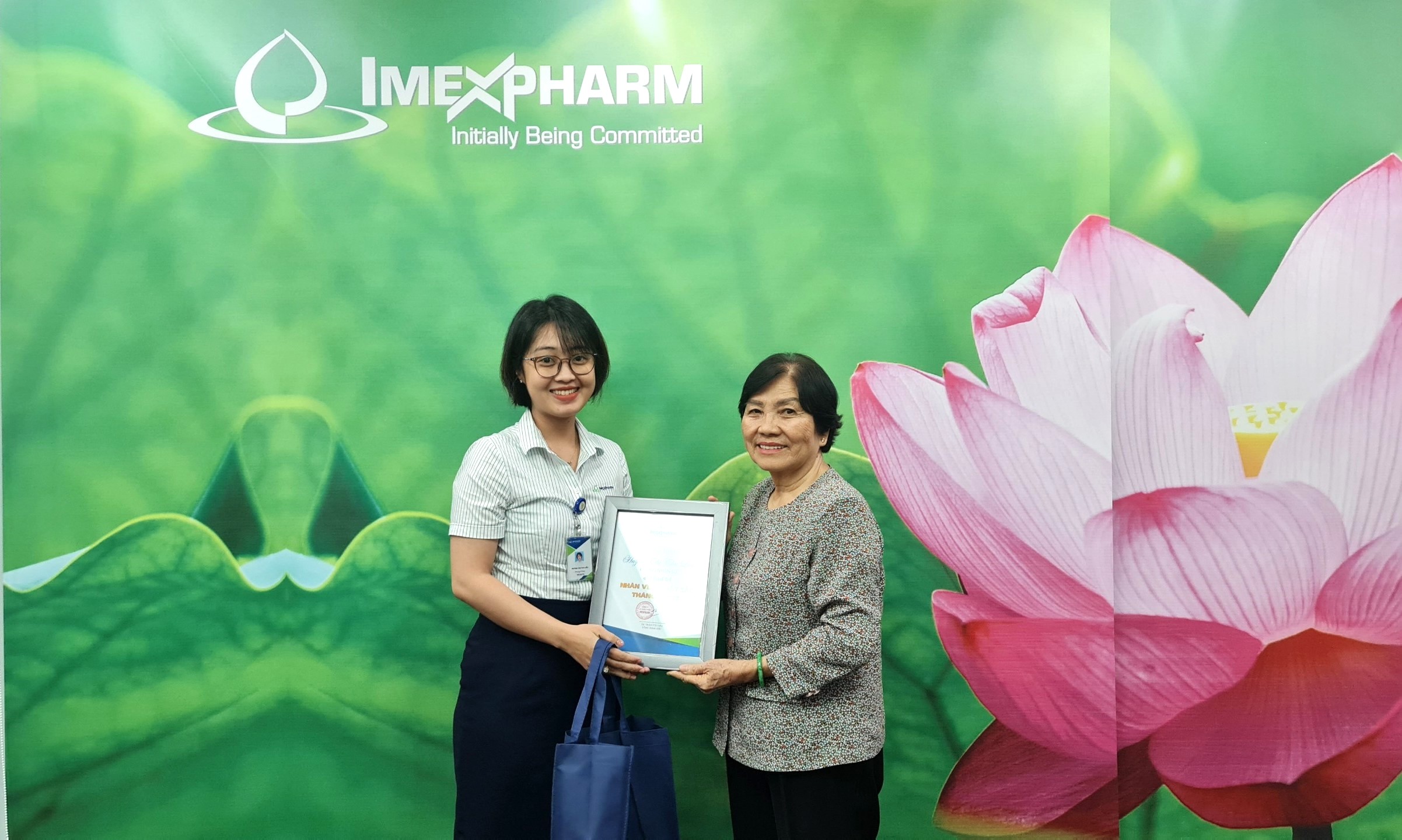 Trao thưởng cho nhân viên xuất sắc tại Imexpharm – ghi nhận nỗ lực và thành tích