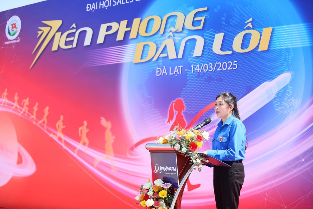 Đại diện phát biểu về chiến lược phát triển xanh và ESG đến năm 2050